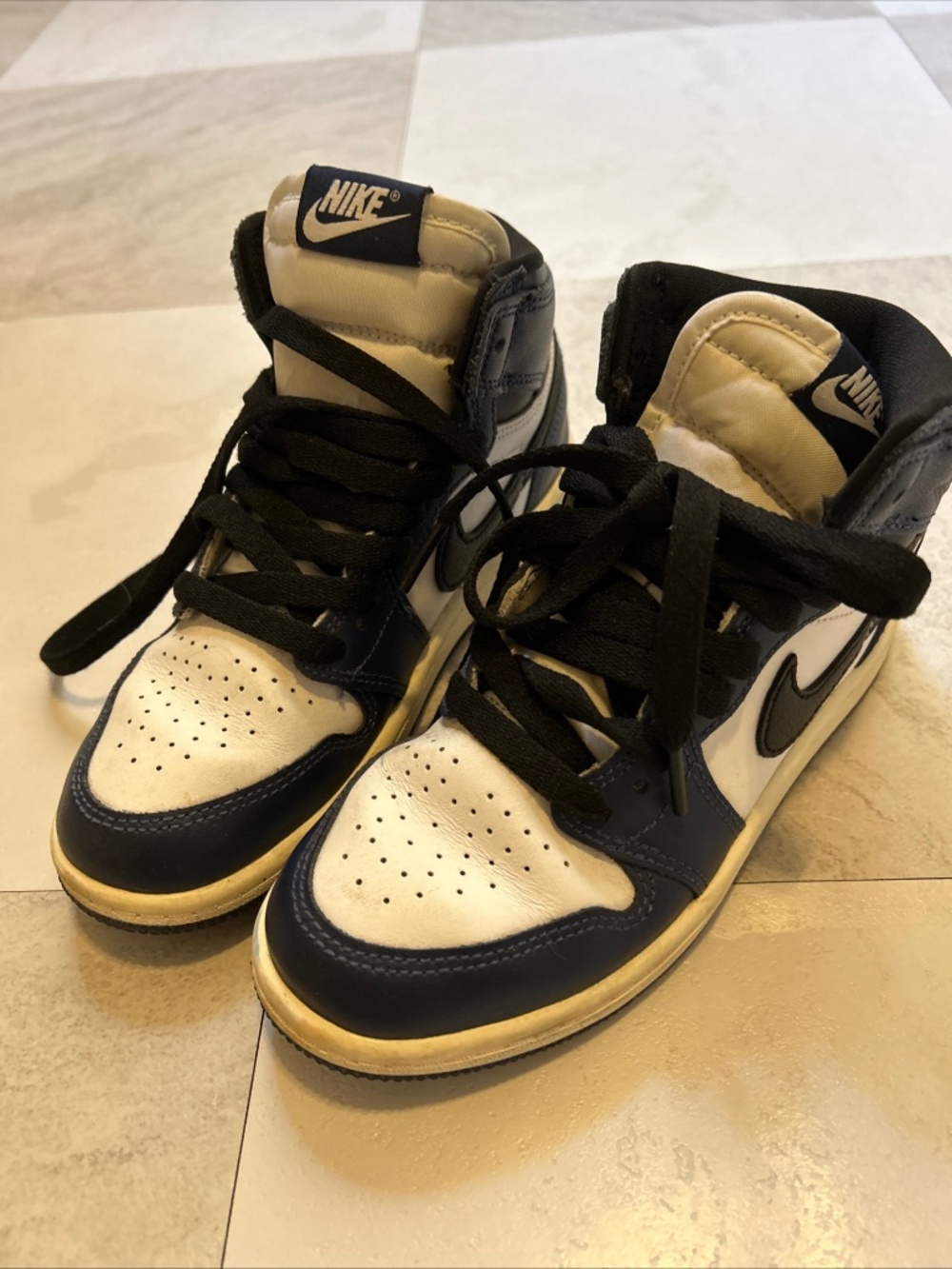 Air Jordan 1 Retro High OG CO.JP “Midnight Navy” – Size 1Y